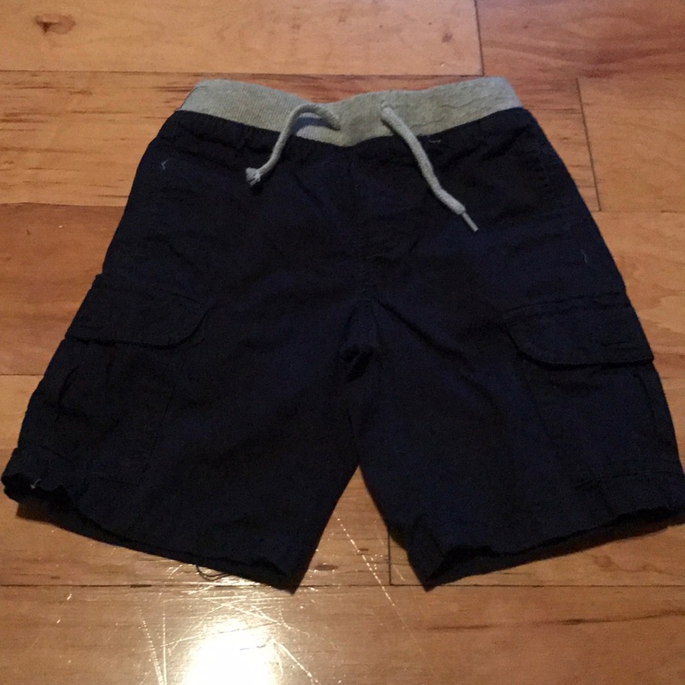 Boys cargo shorts (dark navy blue)